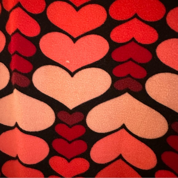 LuLaroe Pink and Red Hearts Valentines Leggings/Pants One Size - Picture 4 of 6